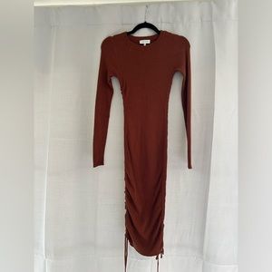 Acoa Ribbed Midi Dress Size M